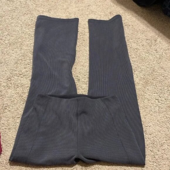 Lululemon Brushed Softstreme Ribbed Zip Flared Pant 32.5" Black 4 - Picture 5 of 10